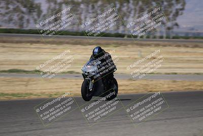 media/Jun-16-2024-Lets Ride (Sun) [[4ae6dd1f02]]/Group B/Grid and Front Straight/